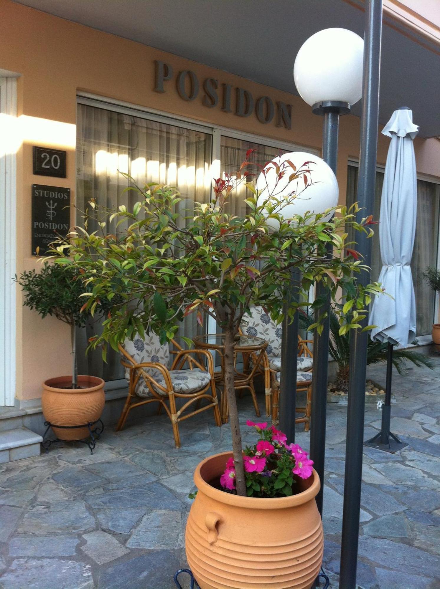 Posidon Studios Loutrá Edipsoú Eksteriør bilde